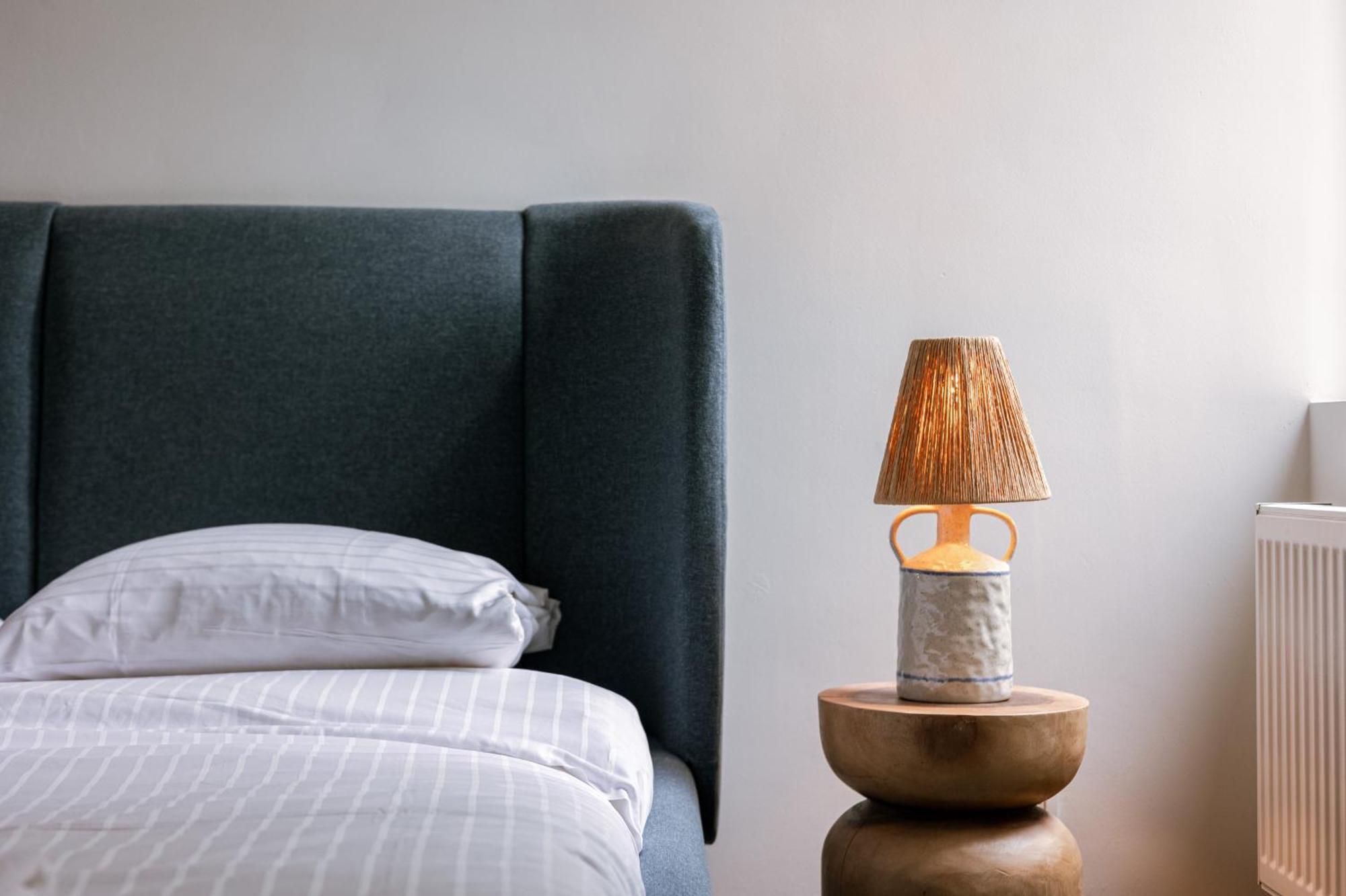 Right In The City Center Your Ghent Getaway Bagian luar foto